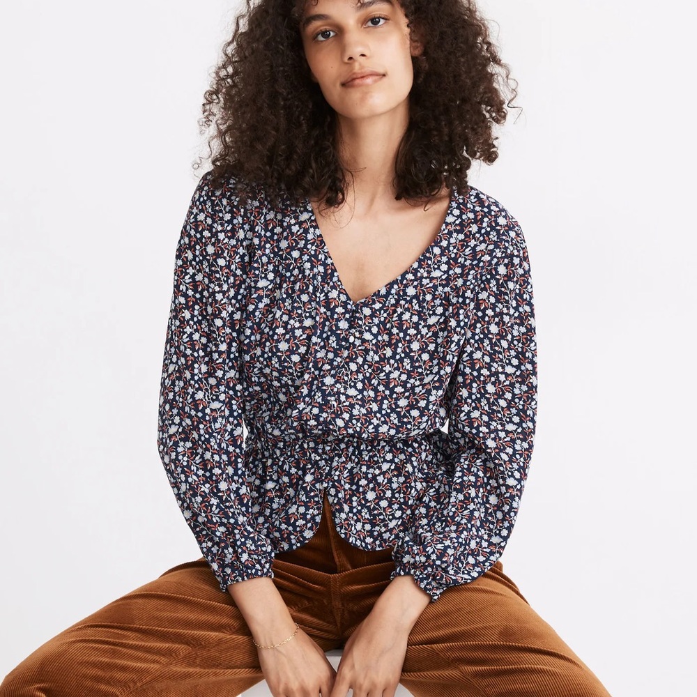 Madewell Silk Button-Front Peplum Top in Harvest Vine